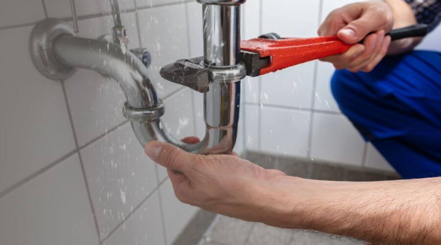 Leak Detection Services in Castalia, IA